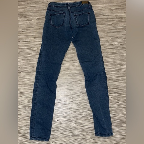 Garage ‘Begging for my Jeggings’ Jeans - Picture 4 of 4